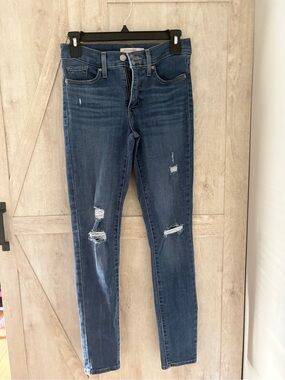 Levi's 311 Shaping Skinny Jeans | Size 25